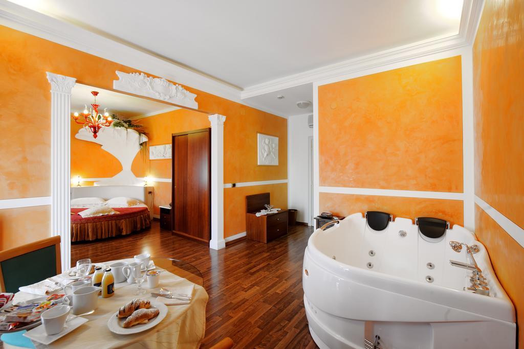 Hotel Benessere Villa Fiorita Colfiorito Kültér fotó