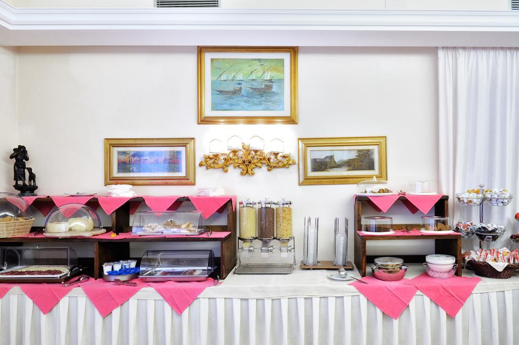 Hotel Benessere Villa Fiorita Colfiorito Kültér fotó